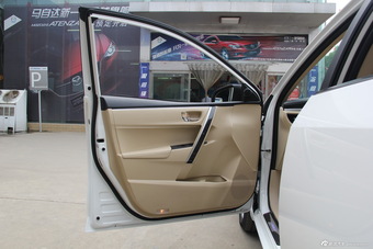 2014款卡罗拉1.6L手动GL-i真皮版