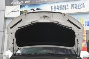 2015款科帕奇2.4L自动7座四驱旗舰版