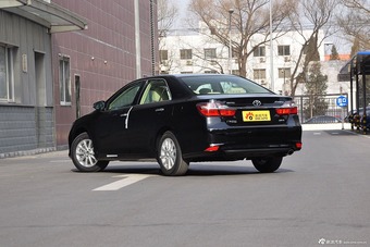 2015款凯美瑞2.0G 领先型