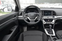 2016款领动 1.6L自动智炫精英型