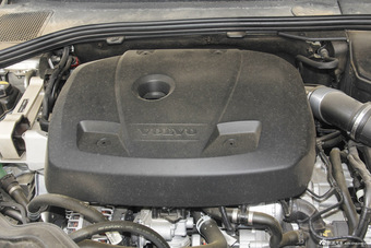 2015款沃尔沃V60 2.0T自动 T5智雅版