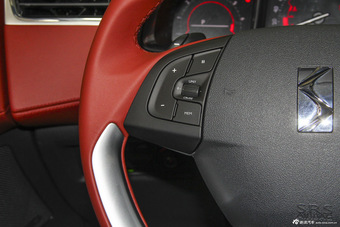2016款DS 4S 1.8T自动尊享版THP200
