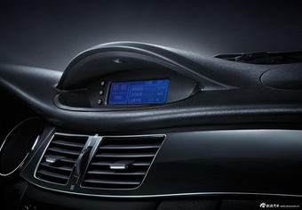 2013款东风风神S30官方图