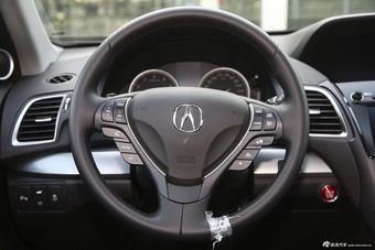 2016款讴歌RDX 3.0L自动两驱精锐版