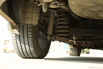 2014款比亚迪秦1.5T旗舰型