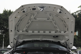 2015款宝马X1 2.0T自动xDrive20i 时尚晋级版