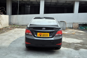 2014款瑞纳1.4L手动时尚型