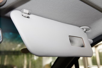 2012款乐驰1.2手动运动版优越型