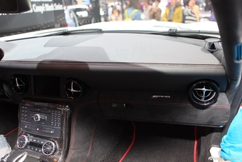 奔驰SLS AMG
