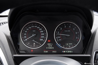2015款宝马M135i运动型