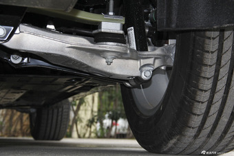 2015款沃尔沃XC90 2.0T自动 T6智逸版7座