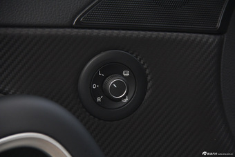 2015款尚酷2.0T自动豪华版