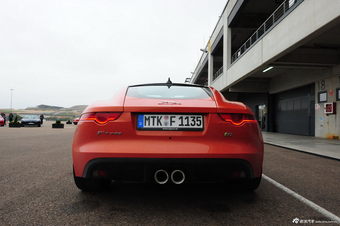 2015款捷豹F-TYPE S 3.0L硬顶COUPE
