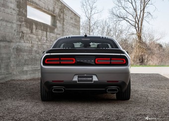 2015款Dodge Challenger