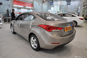 2013款朗动1.6L自动领先型