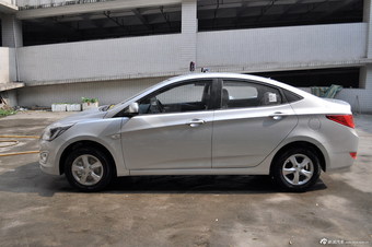 2014款瑞纳1.4自动领先型