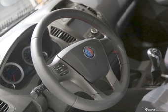 2014款吉利金刚CROSS 1.5L手动精英型