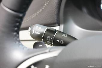 2015款捷豹XF 2.0T风华版到店实拍