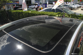 2014款歌诗图3.0L自动豪华导航版