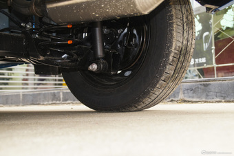 2014款YARiS L 致炫1.3L手动魅动版