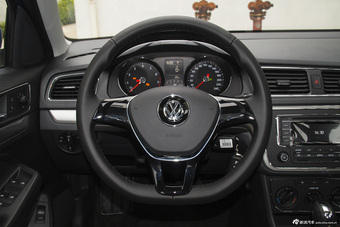 2015款朗逸1.6L自动舒适版