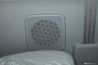 2013款金杯新海狮2.2L豪华型V22