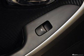 2013款朗动1.6L自动领先型