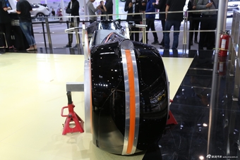 2014款极光电动摩托车