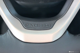 2014款自由光2.4L自动精锐版