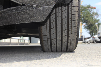 2015款速腾1.6L自动舒适型