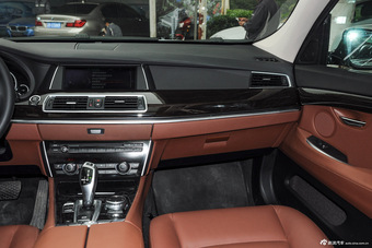 2014款宝马5系GT 528i 2.0T自动领先型