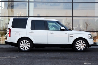 2015款第四代发现3.0 SDV6 HSE柴油版