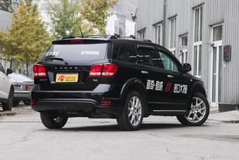 2013款酷威2.4L尊尚版