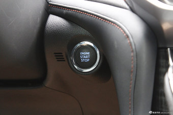 2015款皇冠2.5L自动尊享版