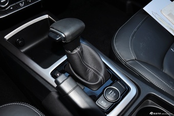 2015款观致3都市SUV 1.6T自动型动派增强型