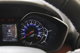 2016款北汽绅宝X55 1.5L手动精英版