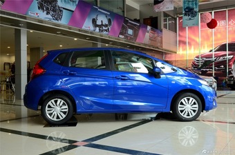 2014款全新飞度 到店实拍