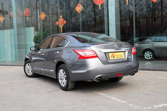 2013款天籁高清到店实拍