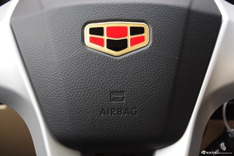 2015款吉利EC8 2.0L手动精英型