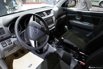 2013款森雅S80 1.5L手动7座时尚豪华版