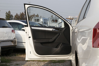 2015款捷达质惠版1.6L自动舒适型