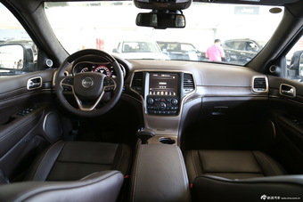 2014款大切诺基3.0L自动旗舰尊悦版图片