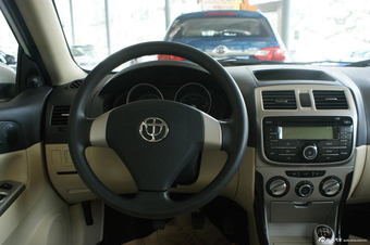 2011款骏捷FSV 1.5L手动舒适型