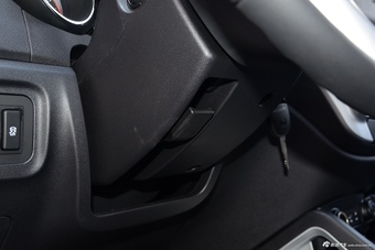 2016款CS35 1.6L自动豪华型国IV