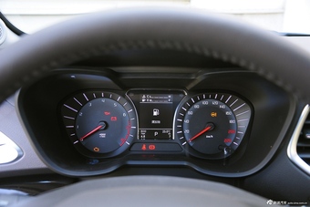 2015款传祺GS4 200T G-DCT豪华版