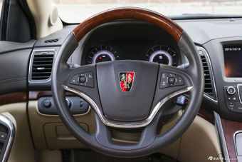 2012款荣威950 2.0L COM舒适版