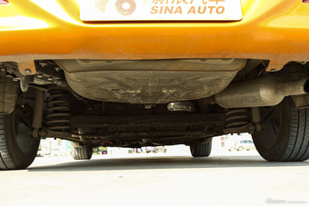 2014款比亚迪秦1.5T旗舰型