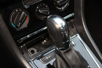 2014款宝来1.6L自动舒适型