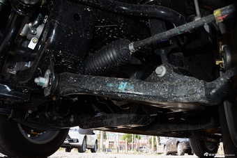 2016款驭胜S350 2.0T自动两驱汽油超豪华版5座