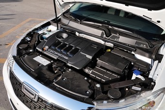 2015款观致3都市SUV 1.6T自动型动派